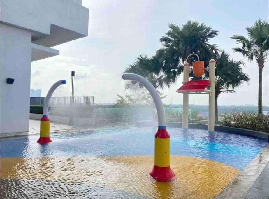 Apartment 5min To Midvalley@6pax 2br Mosaic Southkey Johor Bahru