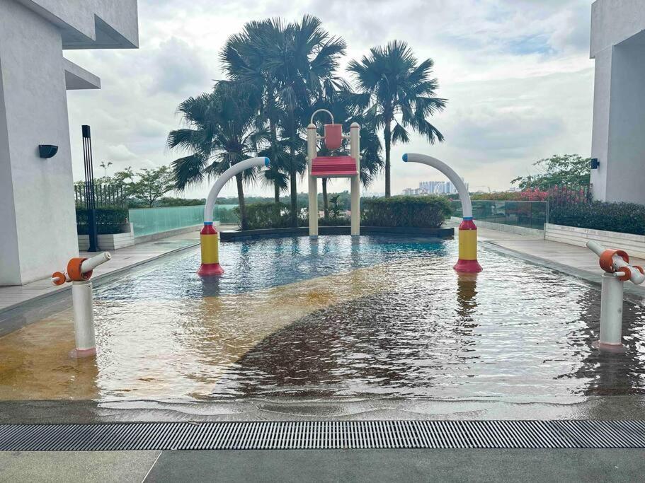 Apartment 5min To Midvalley@6pax 2br Mosaic Southkey Johor Bahru